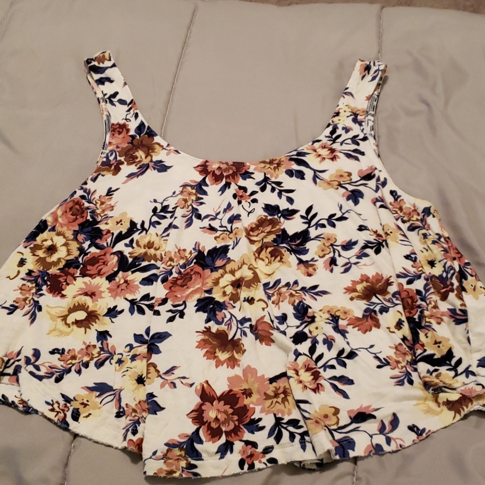 Soft & Sexy Flowy Tank